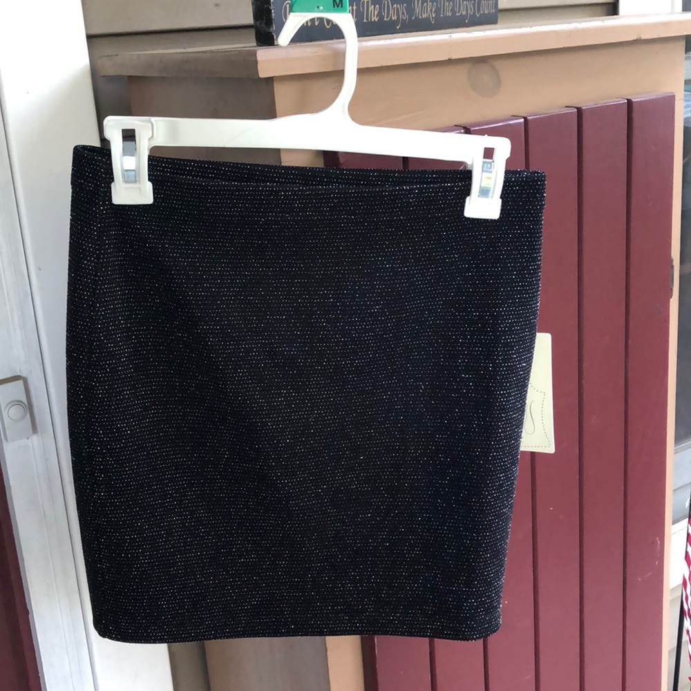 NWT Glitter Body Con Skirt